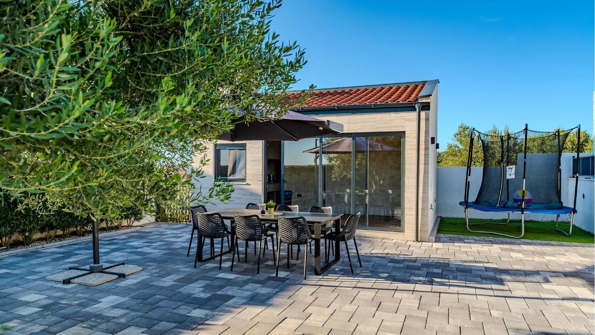 Holiday home Villa Lara Vrana  Croatia
